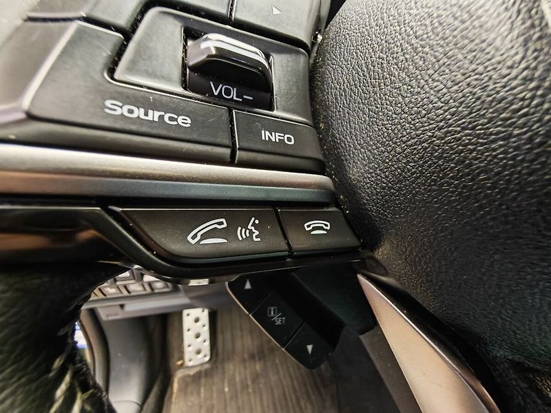 Subaru Forester 2.0 benzin - fotka 30 z 48