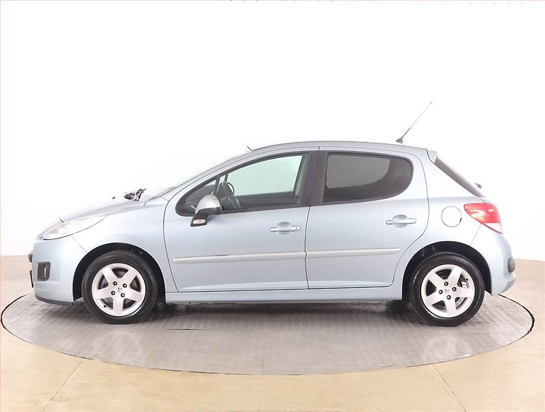 Peugeot 207 (2012) 1.4 HDI, Serv.kniha, Tempomat - fotka 3 z 15