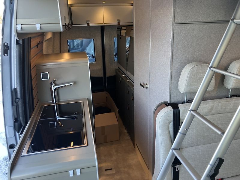 Hymer (2025) Grand Canyon S 4x4 střecha - fotka 12 z 19