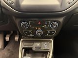 Jeep Compass 1.6 Multijet 88 kW - náhled 12