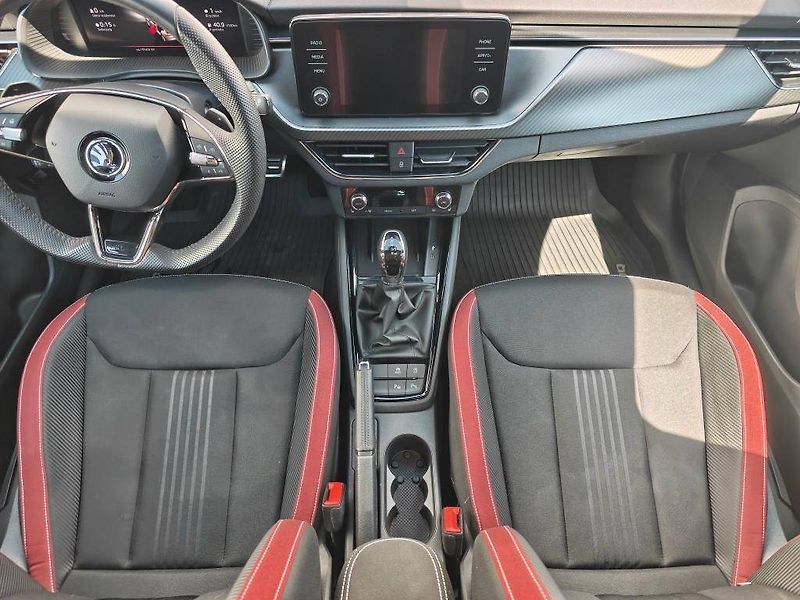 Škoda Kamiq Monte Carlo 7DSG 1,0TSI - fotka 9 z 24