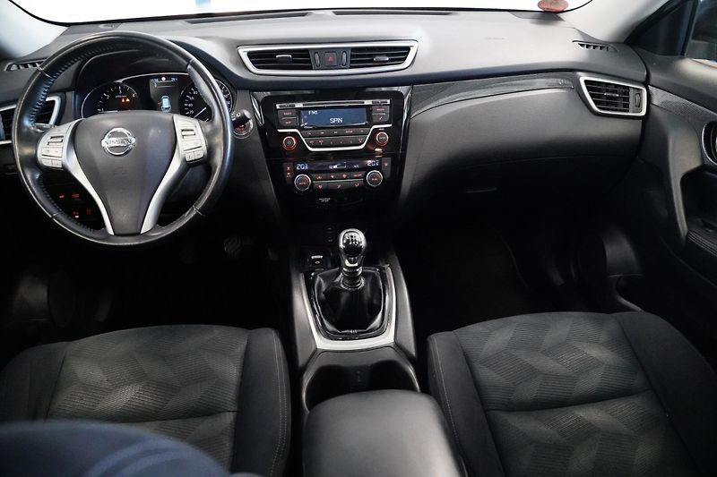 Nissan X-Trail - fotka 5 z 24
