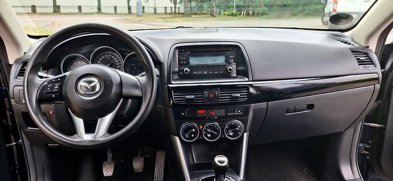 Mazda CX-5 2.0 benzin 121 kw - fotka 23 z 47