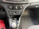 Dacia Logan 1.0, 54kW, Klima, Tažné - náhled 12