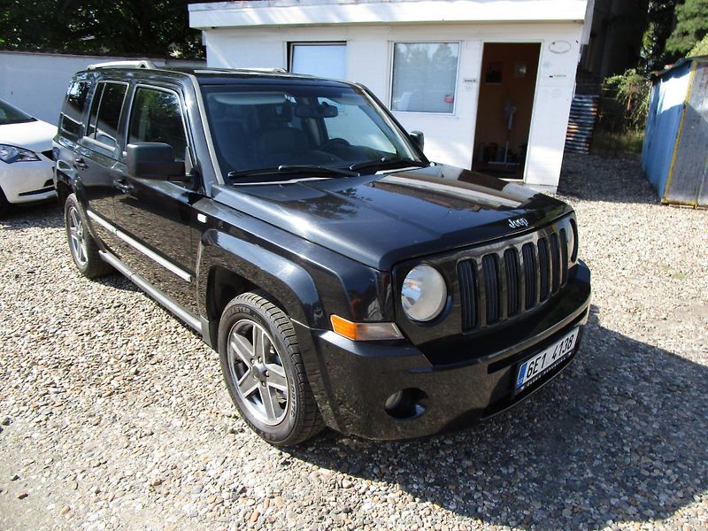 Jeep Patriot 2,0TDI-103KW- - fotka 1 z 14