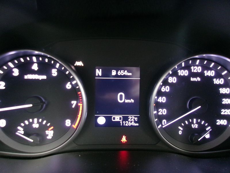 Hyundai i30 (2024) 1.5T-GDi 117kW MH Smart Plus - fotka 15 z 15