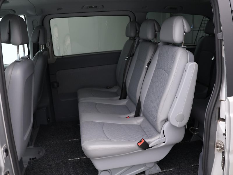 Mercedes-Benz Viano 2,2 CDI 110kW Aut. L CZ 7-Míst - fotka 15 z 32