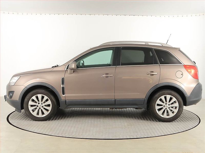 Opel Antara (2015) 2.2 CDTI, 4X4, Tempomat - fotka 3 z 19