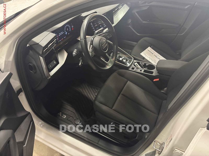 Audi A3 (2021) 1.5TSi, 2.maj,ČR, AT, LED - fotka 3 z 3