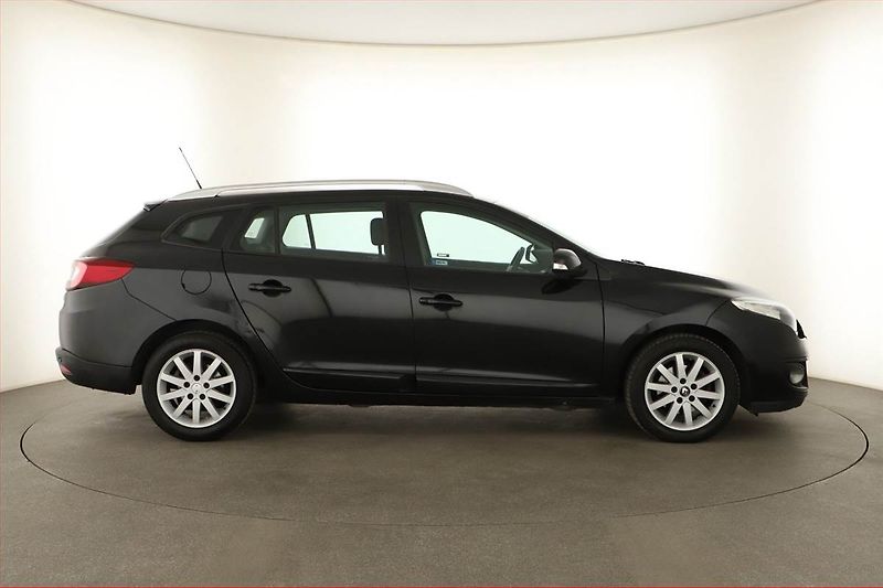 Renault Mégane (2012) 1.5 dCi, za skvělou cenu - fotka 6 z 14