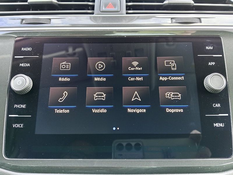Volkswagen Tiguan (2018) 1.4 TSI 110kW! Sound! Tažné! - fotka 26 z 35