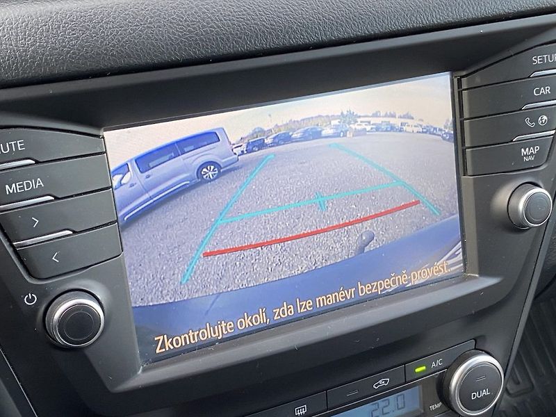 Toyota Avensis 2.0D, ČR, Trend, tažné, navi - fotka 12 z 18