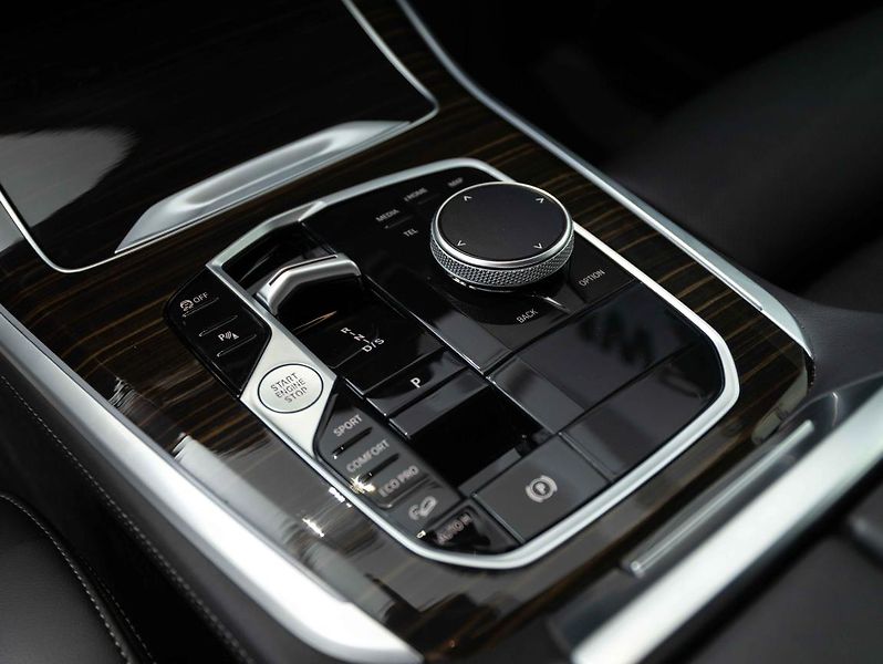 BMW X5 xDrive30d - fotka 17 z 22