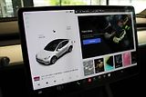 Tesla Model Y Long Range Dual Motor AWD Tažn - náhled 17