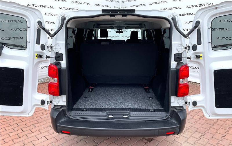 Toyota ProAce 2,0 D,106kW,L2,8míst,DPH - fotka 9 z 20