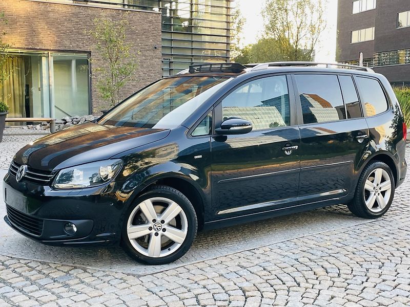 Volkswagen Touran 2.0TD MAN 7MÍST SERVISKA TAŽNÉ - fotka 3 z 48