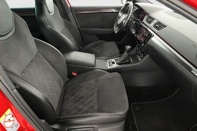 Škoda Superb (2021) Sportline 2.0 TDI - fotka 7 z 18