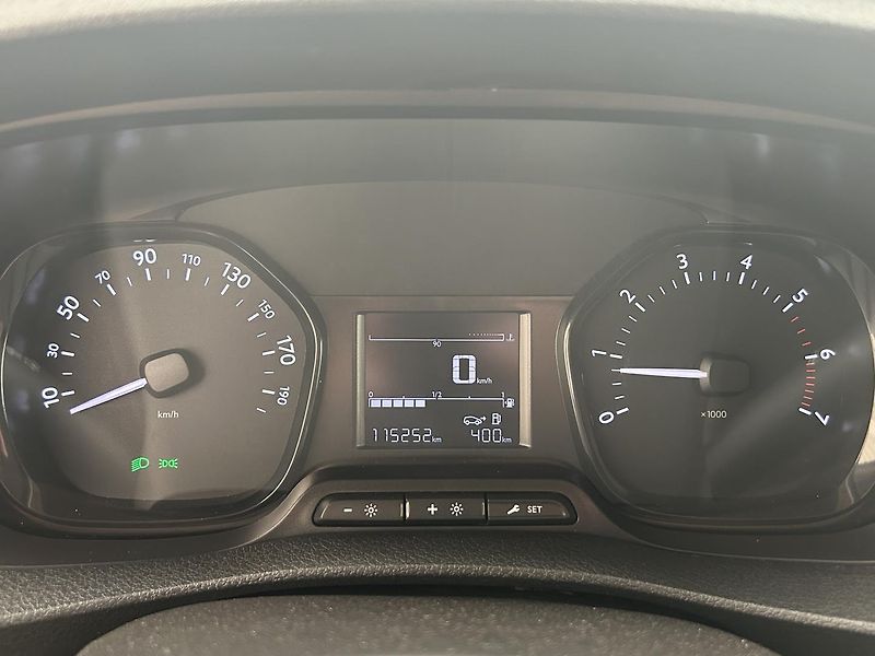 Toyota ProAce 2.0 D Active - fotka 7 z 22