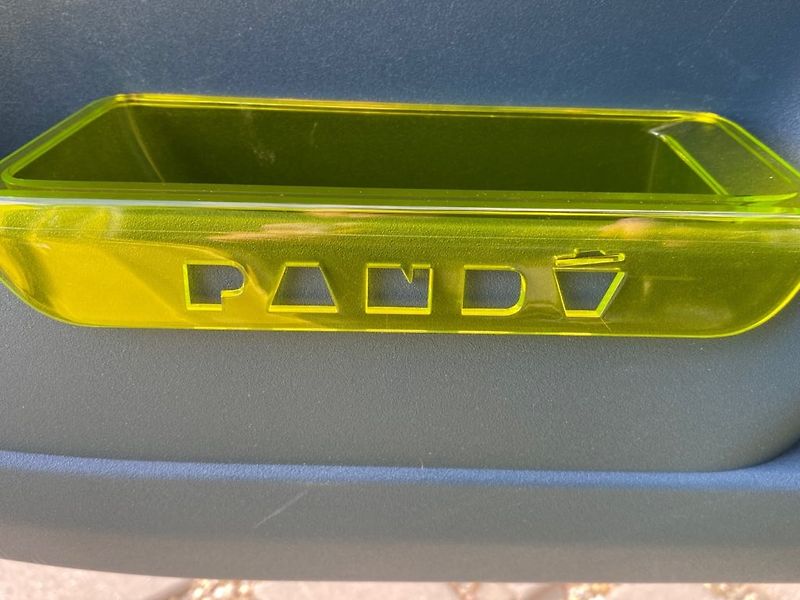 Fiat Grande Panda Electric (2025) LA PRIMA  (44kWh) - fotka 30 z 33
