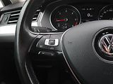 Volkswagen Passat (2017) 1.6 TDI, Automat, Navi - náhled 17