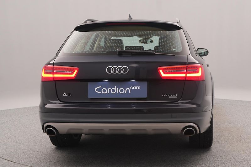 Audi A6 ALLROAD QUATTRO 3.0 TDI AUT - fotka 11 z 35
