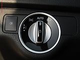 Mercedes-Benz Třídy C (2011) 1.8K C180, AT, bixen, autoAC - náhled 12