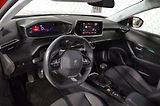 Peugeot 2008 (2021) 1.2PT 130k Allure TOP stav - náhled 9