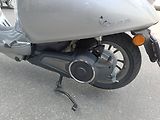 Vespa Elettrica (2023) L1 Grigio  Cromo 719 - náhled 9
