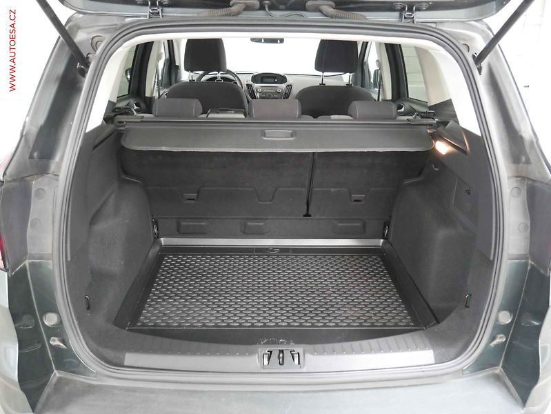 Ford Kuga (2016) 1.5 EB, Klima - fotka 7 z 17