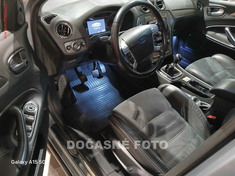 Ford Mondeo (2010) 2.0, 2.maj,ČR, xenon, autoAC - fotka 3 z 3