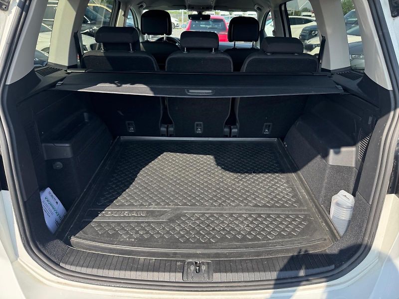 Volkswagen Touran (2022) MARATHON 2.0TDI 110kW DSG CZ  - fotka 6 z 11