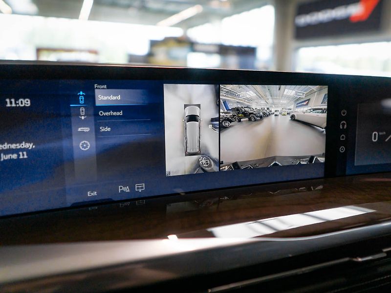 Cadillac Escalade (2026) 6.2 ESV Sport Platinum 2026 - fotka 35 z 46