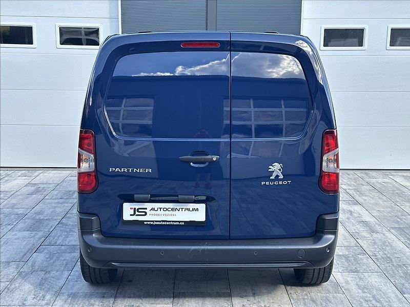 Peugeot Partner 1,5 BlueHDI 102PS  Van Active - fotka 8 z 53
