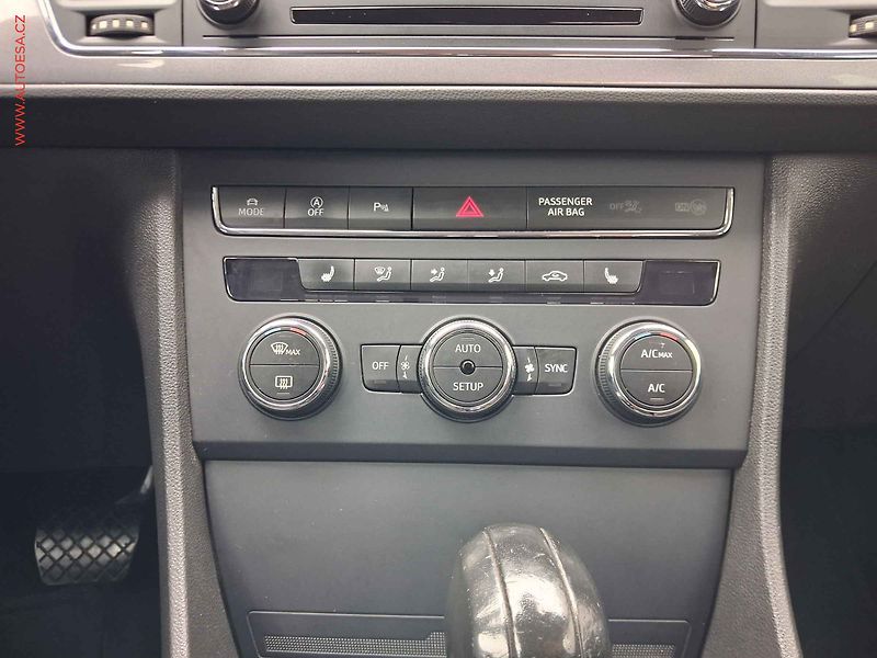 Seat Leon (2013) 1.8 TSi, FR, DSG, LED, navi - fotka 13 z 21