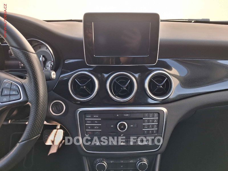 Mercedes-Benz CLA (2016) 1.6 CGi 180, ČR, AT - fotka 12 z 17
