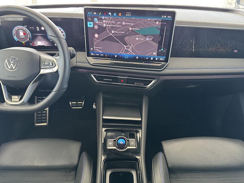 Volkswagen Tiguan (2024) 2,0TSI R DSG 4M TAŽNÉ LED ACC - fotka 12 z 43