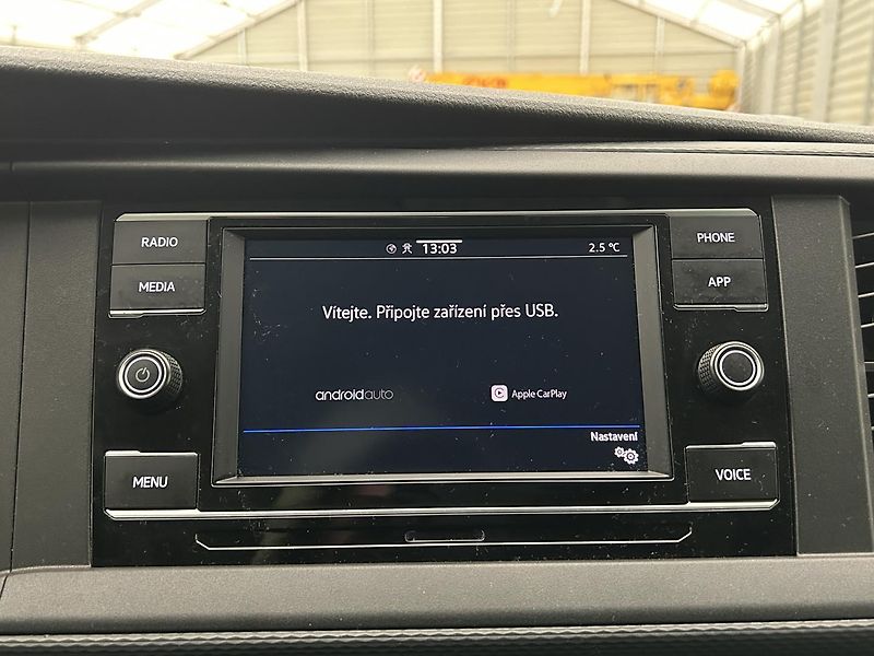 Volkswagen Caravelle 2.0 TDI Comfortline, Long - fotka 8 z 27