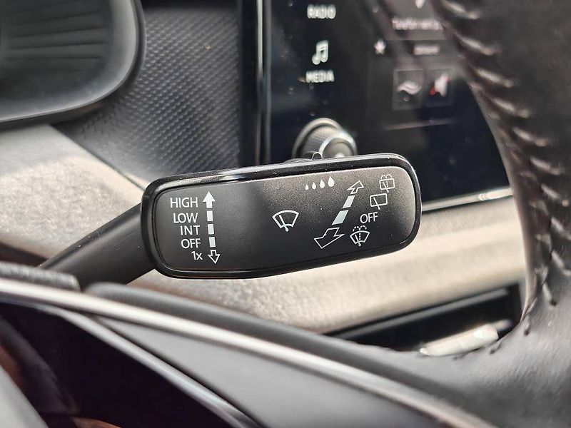 Škoda Scala Top Selection 6MP 1,0TSI - fotka 14 z 22