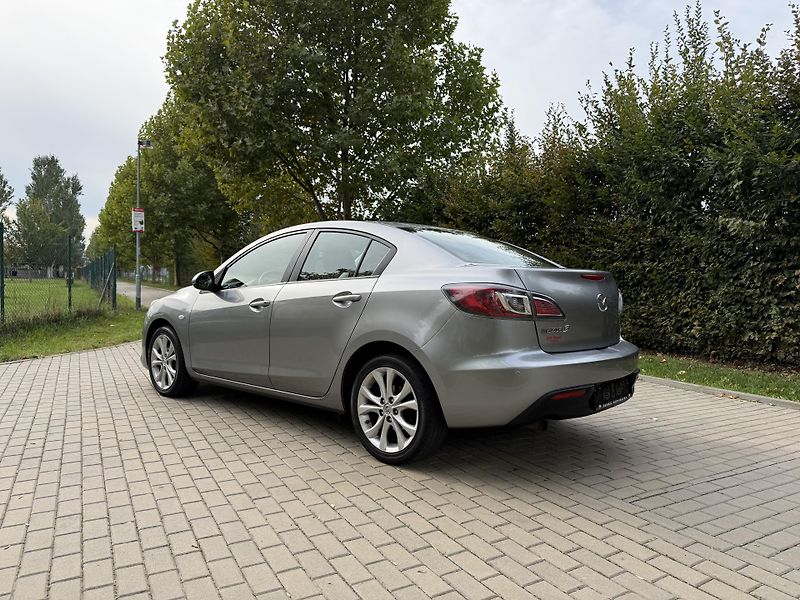 Mazda 3 1.6 Exclusive-Line - fotka 7 z 34