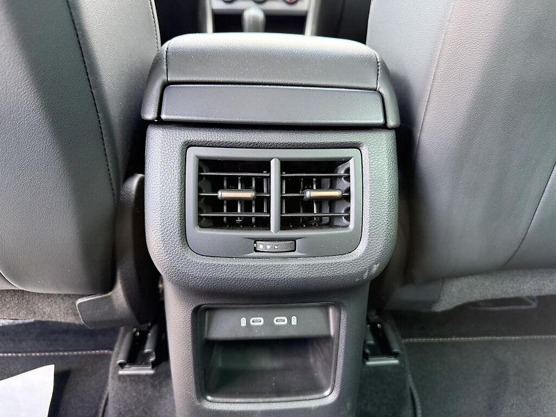 Cupra Ateca DSG 1,5 TSi 110 kW - fotka 22 z 23