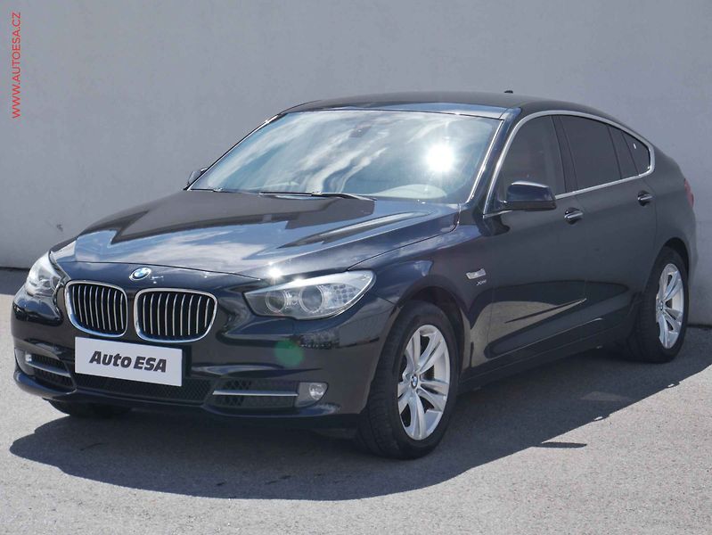 BMW Řada 5 (2011) 3.0 GT530d xDrive, AT, kůže - fotka 3 z 21