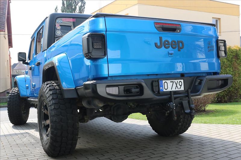 Jeep Gladiator 3,6 V6 - fotka 19 z 63