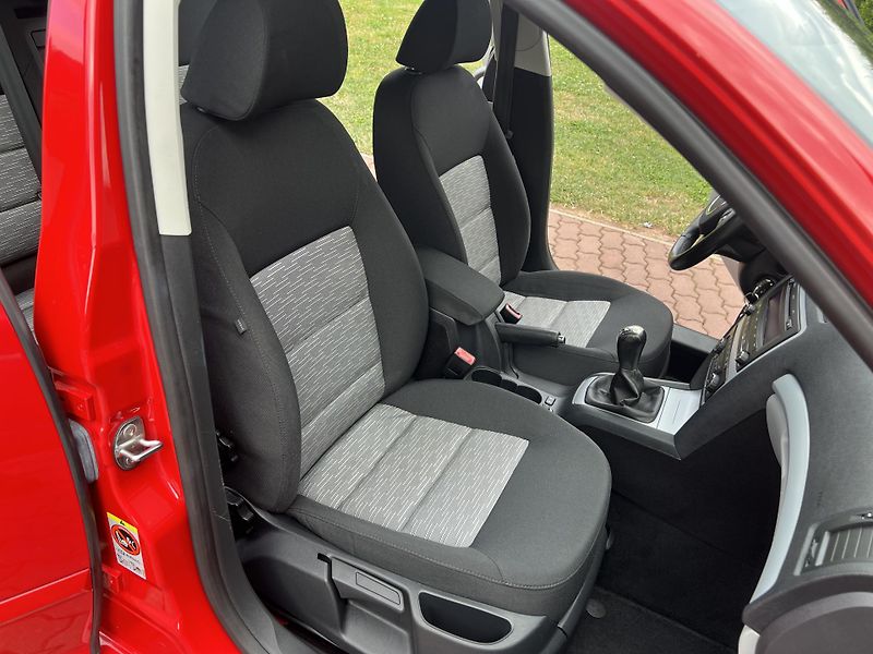Škoda Octavia 1.2TSI 77KW,EDITION,TZ,ALU,ESP - fotka 23 z 47