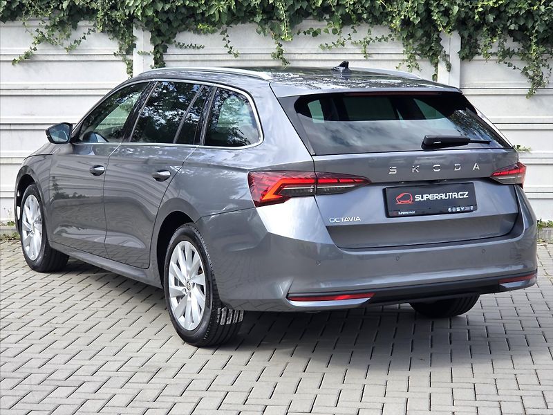 Škoda Octavia 2,0 TDi DSG Top Selection Tažn - fotka 4 z 25