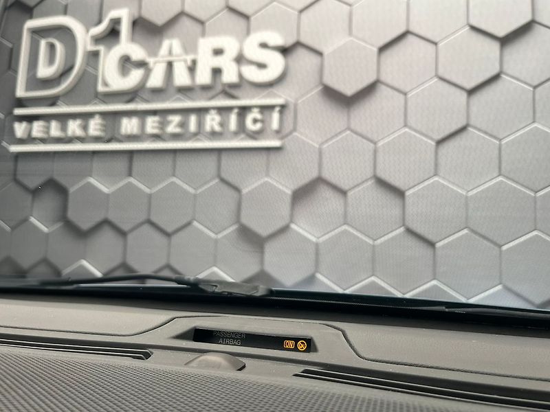 Ford Mondeo 2.0 EB Titanium AWD REZERVACE - fotka 36 z 71