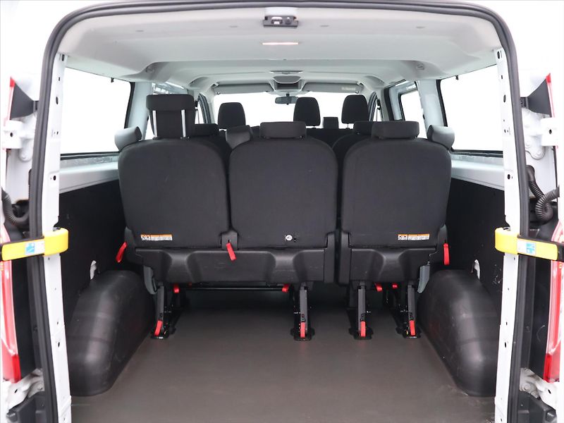 Ford Transit Custom L2 2,0 TDCI Navi 9-Míst DPH - fotka 10 z 33