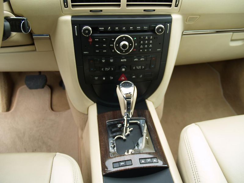Citroën C6 (2008) Exclusive 3,0i - fotka 7 z 22