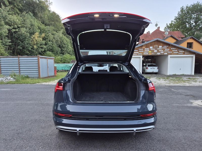 Audi e-tron SPORTBACK 300kw SOH 97,2% - fotka 14 z 45