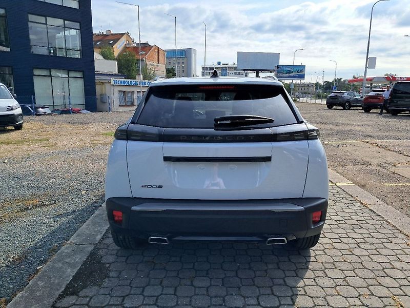 Peugeot 2008 2008 ALLURE Hybrid 145 e-DCS6 - fotka 6 z 7
