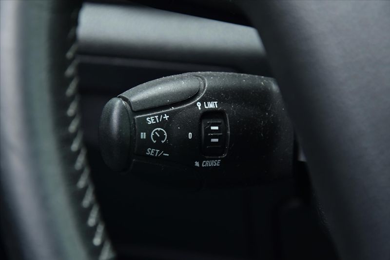 Peugeot 407 2.2 HDI 125kW PANORAMA ČR - fotka 15 z 22
